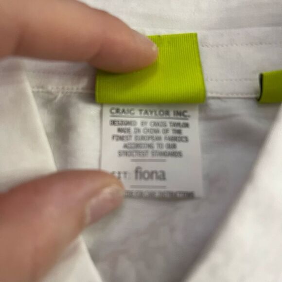 Craig Taylor White Herringbone Button-Front Shirt | Ruffled Cuff - Picture 5 of 7